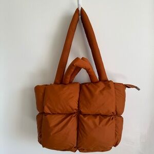 Puffer Bag Pumpkin Color